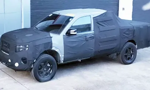 KIA tuyên bố sẽ ra mắt xe bán tải vào năm 2025, cạnh tranh trực tiếp với Ford Ranger