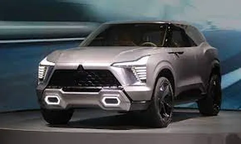 Hé lộ giá bán Mitsubishi XFC bản thương mại trước "giờ G"