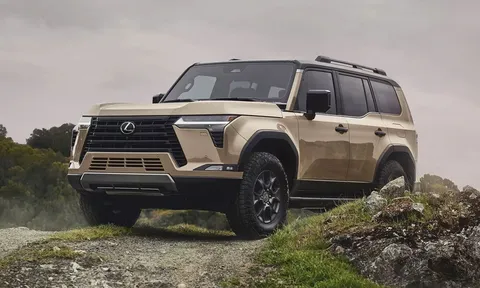 Lexus GX 2024 chính thức ra mắt với diện mạo hầm hố, cơ bắp dành cho các đại gia đam mê offroad
