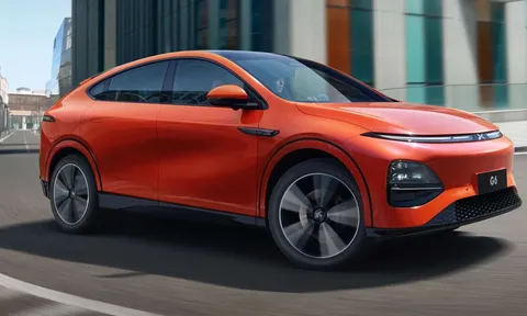 SUV điện Xpeng G6 nhận lượng đơn hàng gây sốc sau chỉ 3 ngày mờ bán, ghi điểm nhờ khả năng chạy 300km với 10 phút sạc