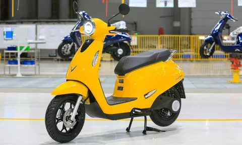 VinFast giảm giá xe máy điện Evo 200 Lite xuống dưới 20 triệu đồng