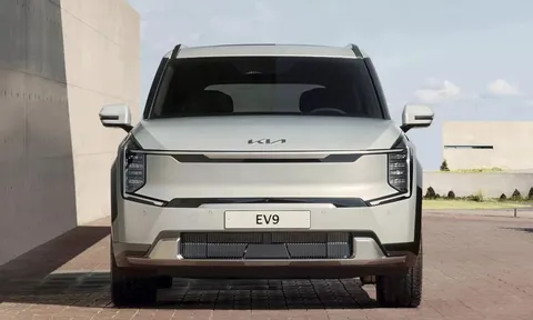 SUV điện Kia EV9 chốt giá bán, VinFast VF9 sắp có đối thủ xứng tầm