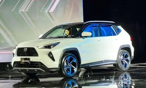 Hé lộ trang bị trên Toyota Yaris Cross 2023 tại thị trường Việt, bao gồm động cơ hybrid