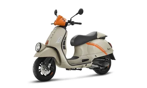 Vespa GTV 2023 sắp ra mắt tại Việt Nam: Thiết kế thể thao, động cơ lên tới 300 phân khối
