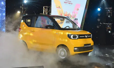Cận cảnh từng chi tiết Wuling Hongguang Mini EV vừa ra mắt