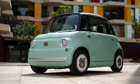 Mẫu xe điện mini hướng tới Gen Z: Tầm hoạt động vỏn vẹn 75 km, 14 tuổi đã có thể lái