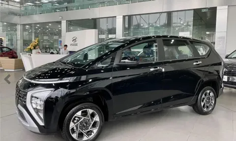 Tự cứu mình, đối thủ của Xpander giảm 'sập sàn' đến hơn 100 triệu đồng