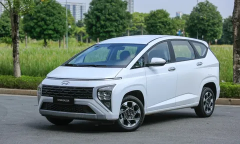 Hyundai Stargazer dù không được hỗ trợ 50% phí trước bạ nhưng vẫn được giảm tới 105 triệu tại đại lý