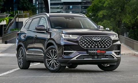 Đối thủ của Toyota Fortuner ra mắt, gây bất ngờ với giá quy đổi chỉ ngang Mazda CX-5