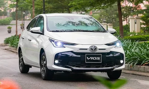 Nghịch lý doanh số Toyota Vios tại Việt Nam: Càng nhận nhiều 'gạch đá', càng ăn khách