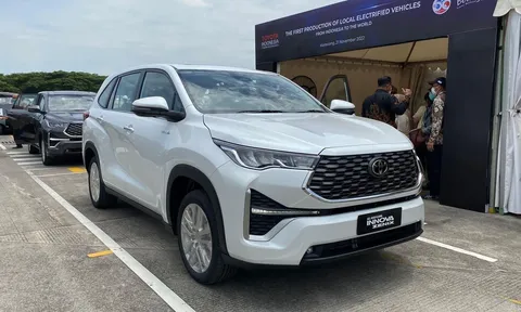 Đại lý tiết lộ nhận cọc Toyota Innova thế hệ mới: Diện mạo như SUV, có bản hybrid đấu Ertiga