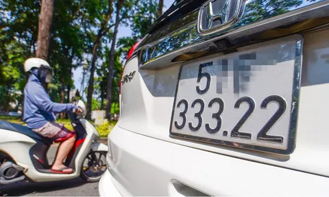 Người dân có nhiều ô tô, xe máy định danh biển số ra sao từ ngày 15/8 tới?