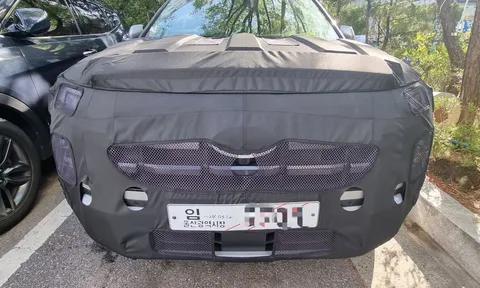 Hyundai Creta 2024 lộ kiểu dáng tương tự "Tiểu Santa Fe", bổ sung nhiều trang bị mới