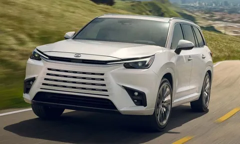 Lexus sắp có SUV 7 chỗ mới: Kích cỡ ngang LX 600, nhiều khả năng là xe thuần điện