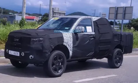 Bắt gặp KIA Tasman trên đường thử nghiệm - Bán tải Hàn Quốc cùng phân khúc Ford Ranger
