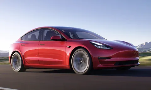 Tesla "bịt miệng" khách hàng khi phát hiện gian lận về hiệu suất động cơ khi sạc