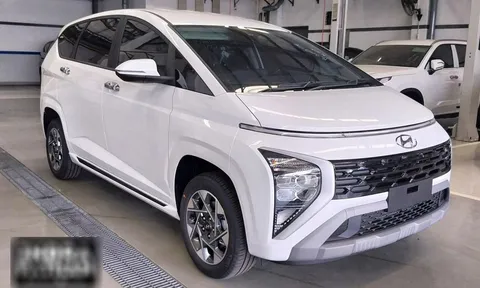 Hyundai Stargazer 2023 được bổ sung bản "full option", có thể về Việt Nam đấu Xpander Cross