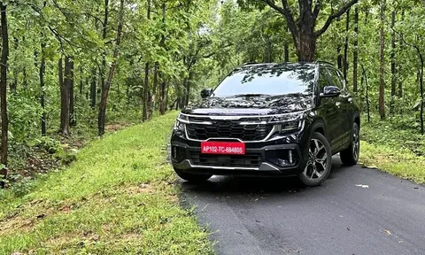 Kia Seltos Facelift cháy hàng, khách hàng mua xe phải chờ gần nửa năm