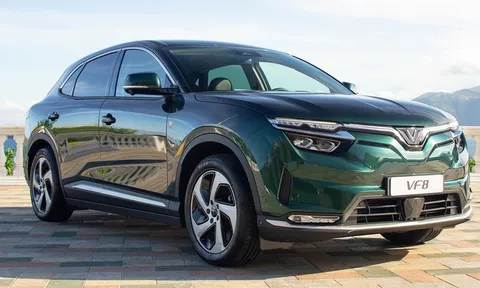 Đề xuất trợ cấp 1.000 USD cho người dân mua ô tô điện