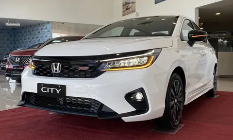 Honda City 2023 nhận "ưu đãi kép", bản RS bán rẻ như đời 2022 dọn kho