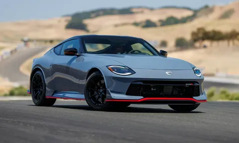 "Huyền thoại" Nissan Z 2024 hết hàng sau chưa đầy 1 giờ mở bán
