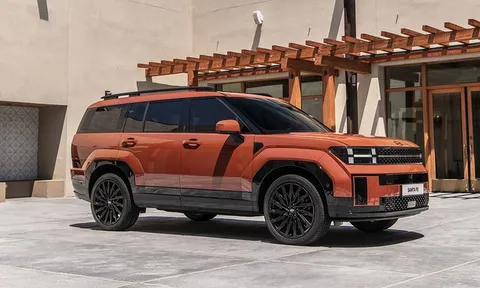 Hyundai SantaFe 2024 "cháy hàng", sập trang web khi vừa mở bán