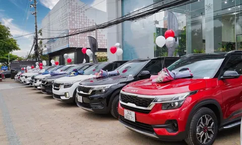 THACO điều chỉnh giá bán hàng loạt xe KIA tại Việt Nam, có mẫu giảm tới cả trăm triệu