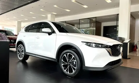 Chủ xe Mazda CX-5 2023 mới chạy 30 km đã vội rao bán