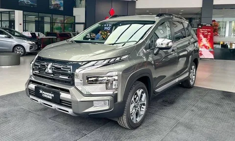 Loạt MPV 7 chỗ được ưu đãi tới cả trăm triệu đồng, có cả "vua doanh số" Mitsubishi Xpander