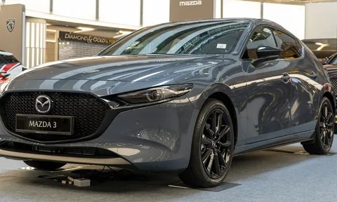 Mazda 3 2023 nâng cấp thị trường hàng xóm: Loại bỏ động cơ 1.5L, bổ sung công nghệ an toàn mới