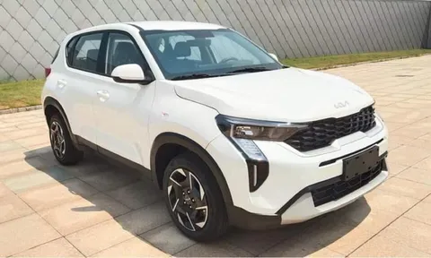 KIA Sonet 2024 lộ diện với diện mạo mới, đèn pha đúng chất "Sorento mini"