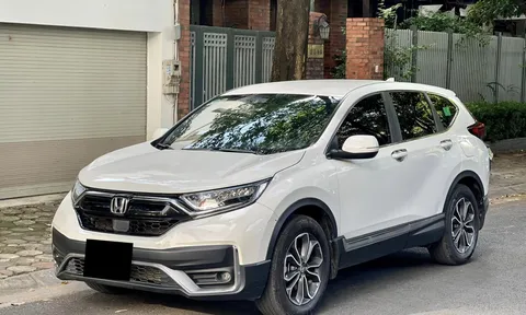 Honda CR-V chạy lướt 1 năm rao bán với mức lỗ gần 300 triệu đồng