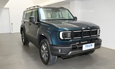 "Phiên bản giá rẻ" của Mercedes-Benz G-Class ra mắt thế hệ mới, rộng cửa về Việt Nam