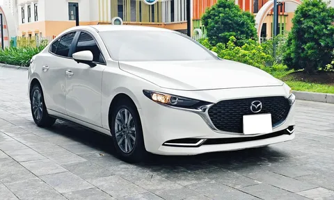 Mazda 3 cũ hạ giá không ngờ sau 3 năm lăn bánh