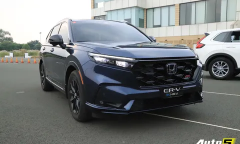 Cận cảnh Honda CR-V 2024 phiên bản tiết kiệm xăng, bổ sung nhiều trang bị đáng tiền