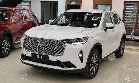 Haval H6 tiếp tục nhận ưu đãi 'khủng', giá bán thấp hơn Honda CR-V bản hybrid gần 400 triệu