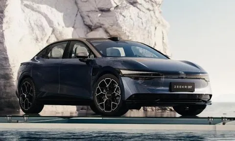 Zeekr 007 - Sedan chạy điện hạng sang nhận hơn 20.000 đơn đặt hàng sau 48 giờ mở bán