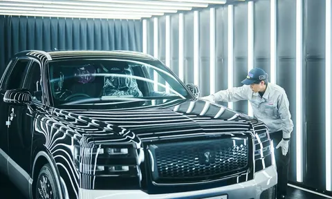 "Choáng" với mức độ tỉ mỉ để sản xuất ra một chiếc Toyota Crown SUV