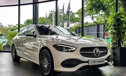 Triệu hồi gần 3.000 chiếc Mercedes tại Việt Nam, có cả mẫu GLC-Class mới ra mắt