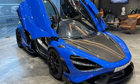 Siêu xe số lượng giới hạn McLaren 765LT giá 40 tỷ nay được đấu giá từ 27,5 tỷ đồng