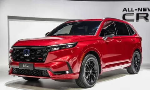 Honda CR-V 2024 "đắt như tôm tươi" khi có tới 2.000 đơn đặt hàng chỉ trong 1 tháng mở bán