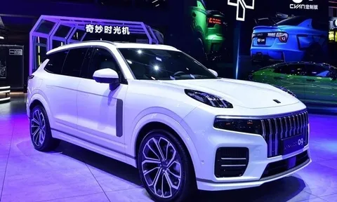 Xe điện Trung Quốc Lynk & Co 09 chính thức ra mắt khách Việt, quyết so kè Mazda CX-8