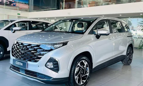 Hyundai Custin lần đầu giảm giá tới 40 triệu: Rẻ hơn Toyota Innova, mon men top 3 doanh số phân khúc MPV