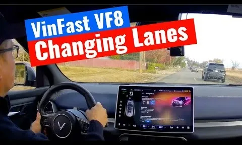 VinFast VF8 cực ngầu trong quảng cáo cùng nam diễn viên Joey Lawrence