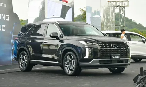Hết "lạc", SUV cỡ lớn Hyundai Palisade được giảm tới 70 triệu đồng tại đại lý