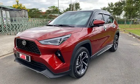 Toyota Yaris Cross 2023 lần đầu lên sàn xe cũ với giá bán ngỡ ngàng