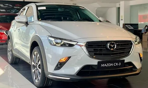 Loạt xe Mazda "ngược dòng" tăng giá trước thềm năm mới