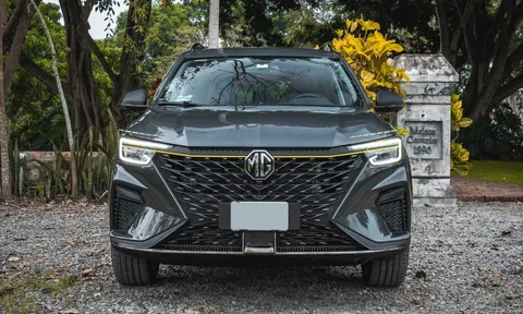 MG RX5 giảm tới 130 triệu tại đại lý, giá khởi điểm thấp hơn cả Hyundai Creta