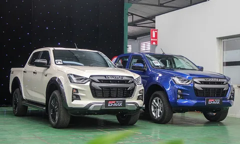 Bán tải Isuzu D-Max ưu đãi tới 170 triệu đồng tại đại lý, dằn mặt Ford Ranger