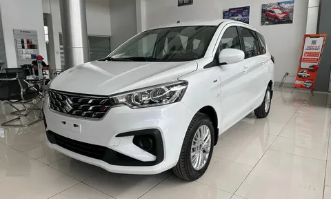 Xả hàng tồn, giá Suzuki Ertiga "chạm đáy" mới chỉ ngang KIA Morning